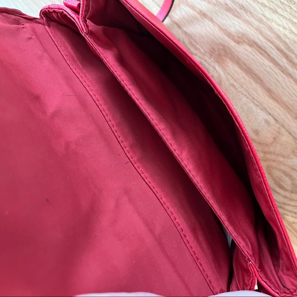 Red purse crossbody purse - Picture 2 of 5